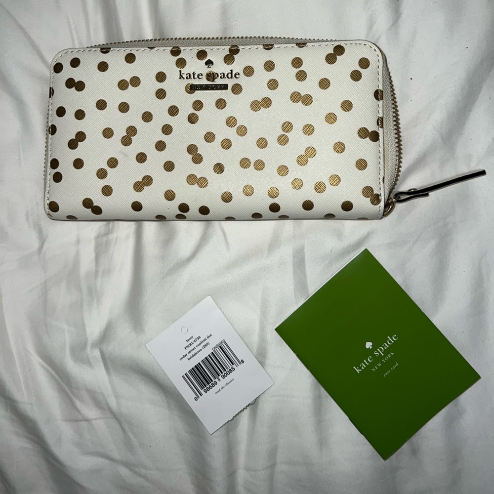 Kate spade Morgan zip around continental wallet